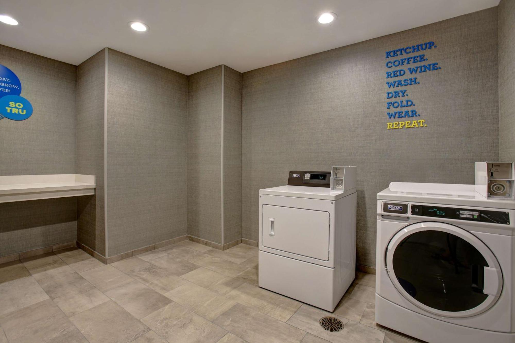 Tru By Hilton Grand Prairie Hotell Exteriör bild